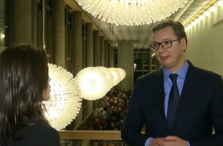 Vucic-za-RTS-Cuvacemo-mir-i-unapredjivati-odnose-sa-Hrvatskom