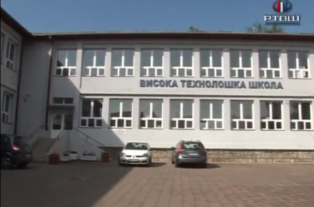Screenshot-2018-5-4 RTV Šumadija - VTŠ - YouTube