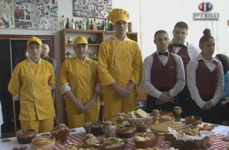 FireShot Capture 1380 - RTV Šumadija - EKONOMSKA SKOLA - YouTube - www.youtube.com