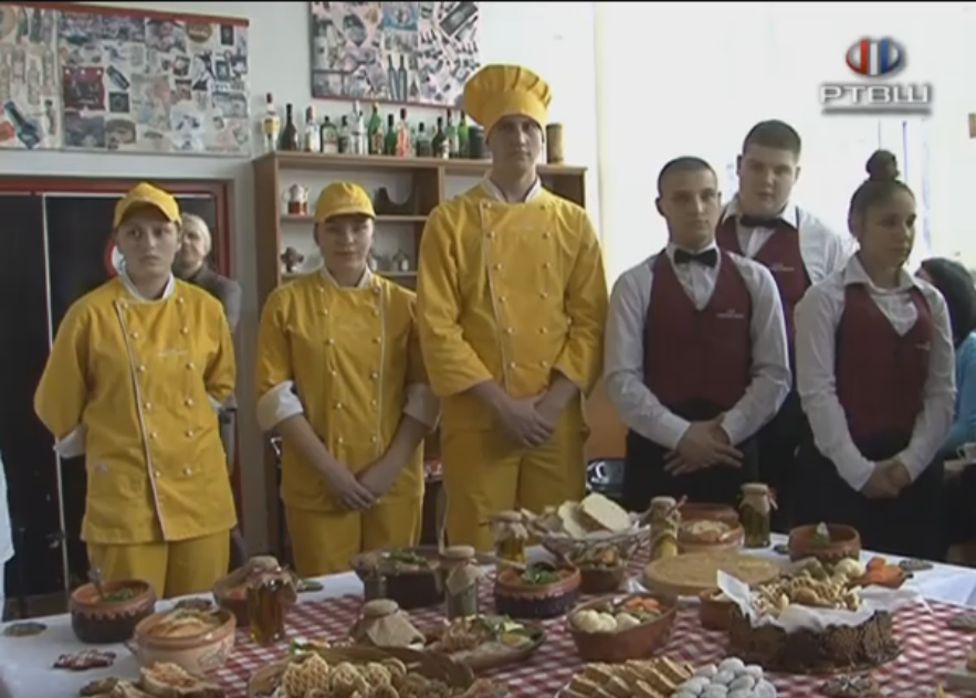 FireShot Capture 1380 - RTV Šumadija - EKONOMSKA SKOLA - YouTube - www.youtube.com