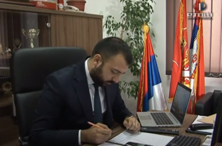 FireShot Capture 227 - RTV Šumadija - Topola - jedinstveno upravno mesto - YouTube - www.youtube.com