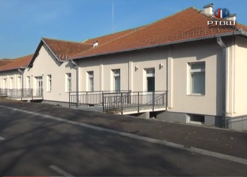FireShot Capture 303 - RTV Šumadija- Direktor DZ Topola, Kovid ambulanta prelazi u nov objek_ - www.youtube.com