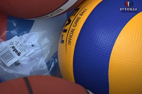 FireShot Capture 2195 - RTV Šumadija - Turnir u basketu 3 na 3 za učenike osnovnih škola - Y_ - www.youtube.com