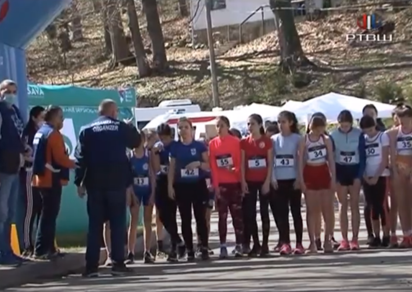 FireShot Capture 2620 - RTV Šumadija - Godinu 2021. obeležili brojni sportski uspesi - YouTu_ - www.youtube.com