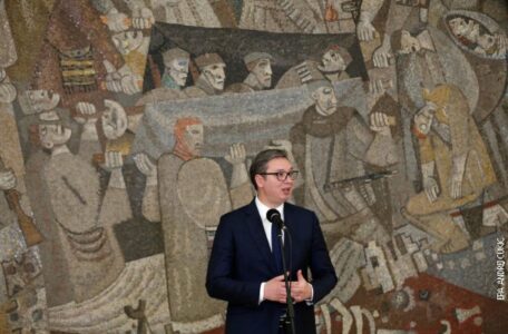 Vucic pretnje