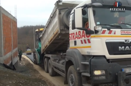 FireShot Capture 342 - RTV Šumadija - Asfaltiranje, Brezovac - YouTube - www.youtube.com
