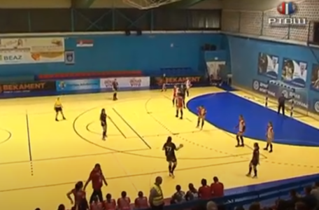 FireShot Capture 1030 - RTV Šumadija - Bekament slavio protiv Vojvodine - YouTube - www.youtube.com
