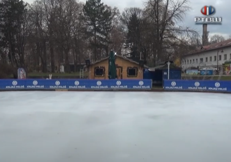 FireShot Capture 1278 - (1) RTV Šumadija - Ponovo radi klizalište - YouTube - www.youtube.com