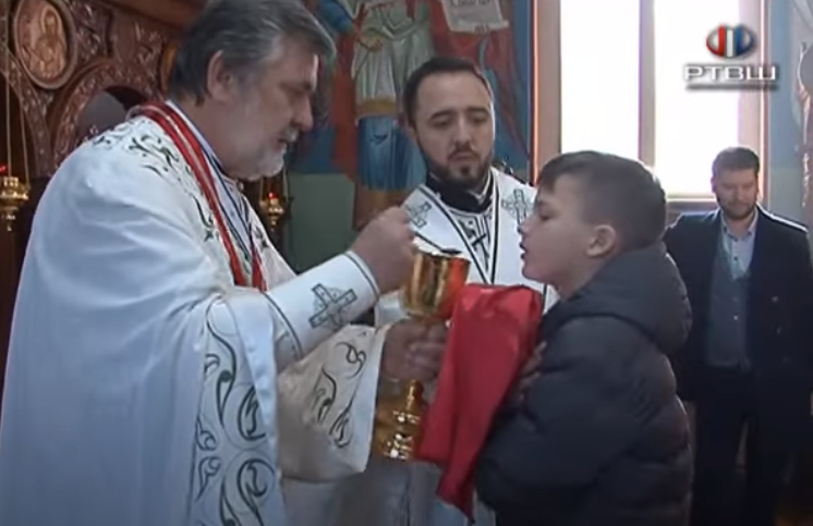 FireShot Capture 3186 - (1) RTV Šumadija - Božić u crkvi Svetih apostola Petra i Pavla - You_ - www.youtube.com