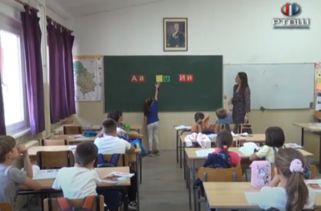 FireShot Capture 2315 - RTV Šumadija - Prvaci OŠ Ilija Garašanin - YouTube - www.youtube.com