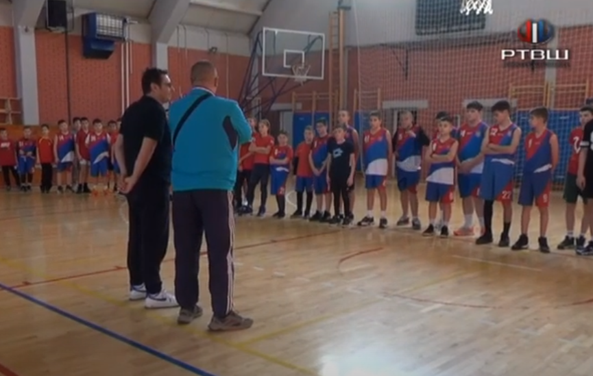 FireShot Capture 3746 - RTV Šumadija - Promocija košarke sa KK _Orlovi_ - YouTube - www.youtube.com