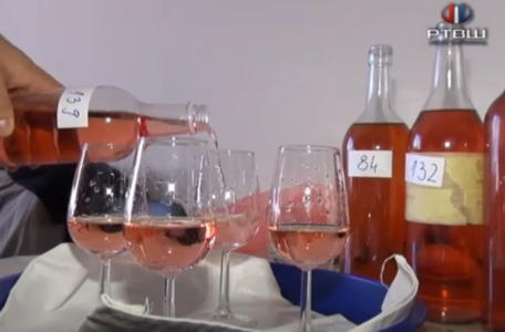 FireShot Capture 3801 - RTV Šumadija - Ocenjivanje vina i rakija - YouTube - www.youtube.com