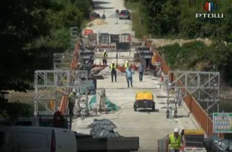 FireShot Capture 2974 - RTV Šumadija - U toku kompletna rekonstrukcija Garaškog mosta - YouT_ - www.youtube.com