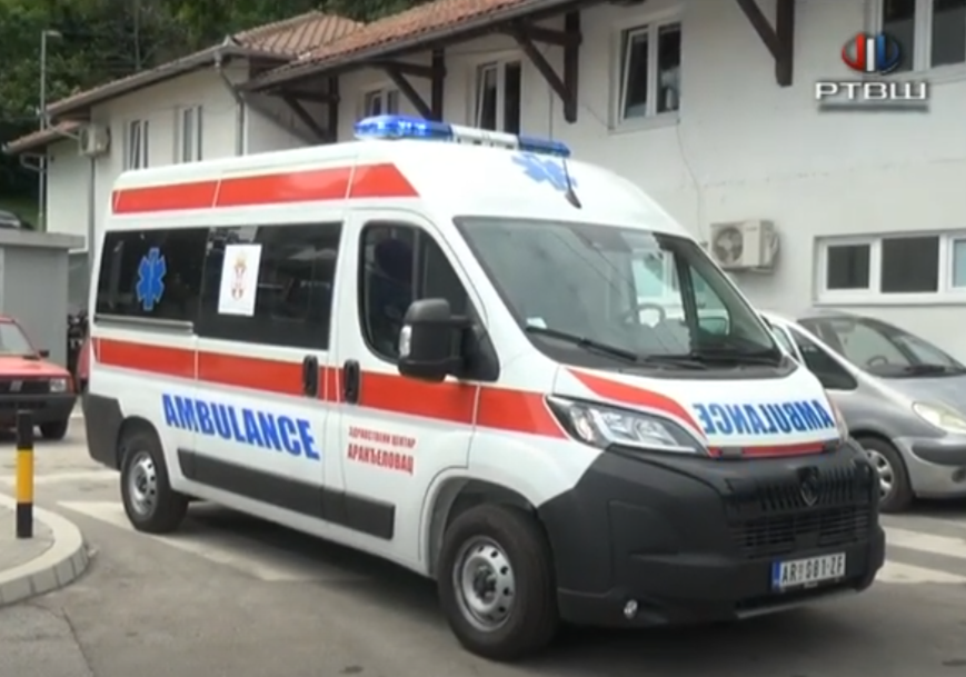 FireShot Capture 3892 - (10) RTV Šumadija - ZC Aranđelovac dobio sanitetsko vozilo od Minist_ - www.youtube.com