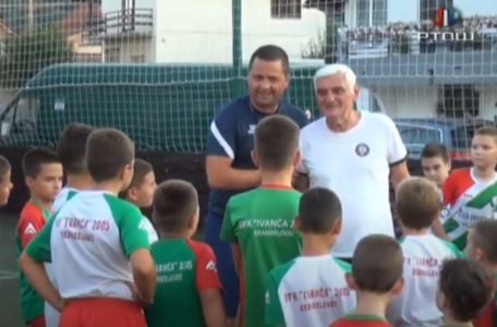 FireShot Capture 4122 - (1) RTV Šumadija - Tokom dve decenije kroz fudbalsku školu Ivančević_ - www.youtube.com