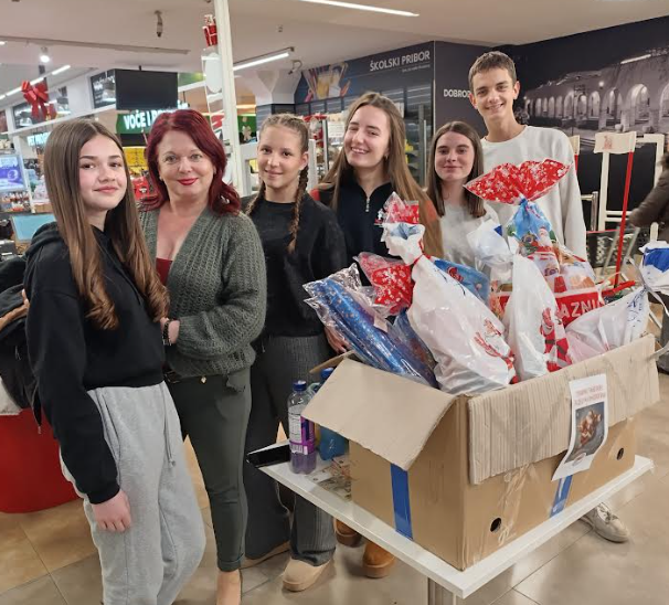 FireShot Capture 4575 - Slike - rtvsumadija@gmail.com - Gmail - mail.google.com