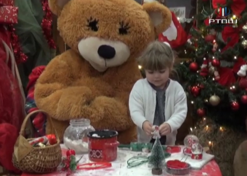 Najlepše novogodišnje fotke u igraonici „Marbi“