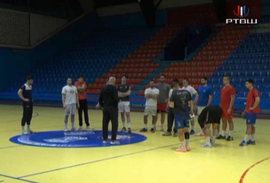 FireShot Capture 4843 - RTV Šumadija - Šamot u ponedeljak u SRC Šumadija juriša na prve prol_ - www.youtube.com