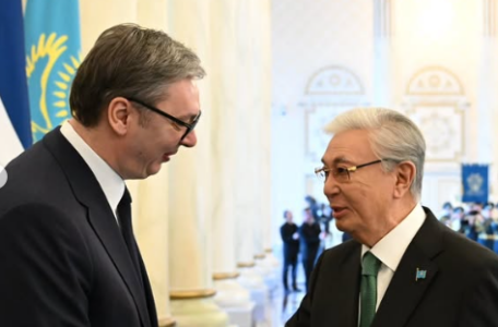 FireShot Capture 4909 - Svečani doček za Vučića u predsedničkoj palati u Astani, energetika _ - www.rts.rs