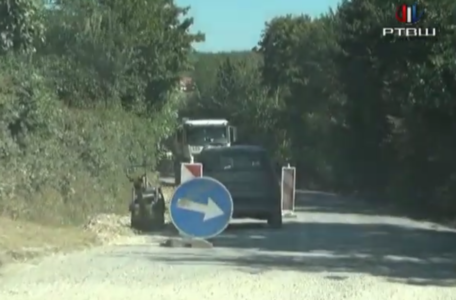 FireShot Capture 5152 - RTV Šumadija - Obustavljen saobraćaj na putu Ranilović-Aranđelovac_ - [www.youtube.com]